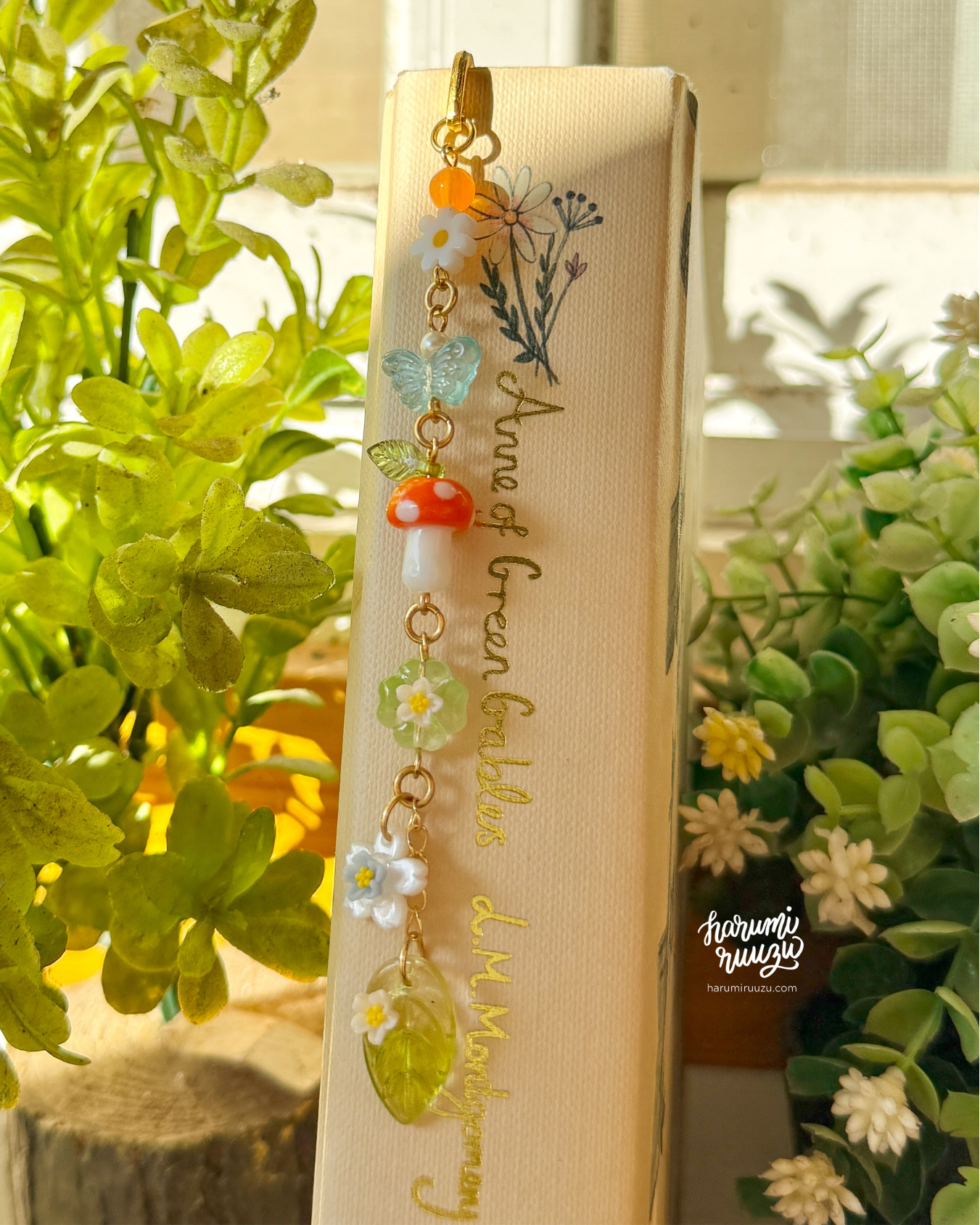 Whimsy Beaded Metal Bookmarks — Handmade by harumiruuzu