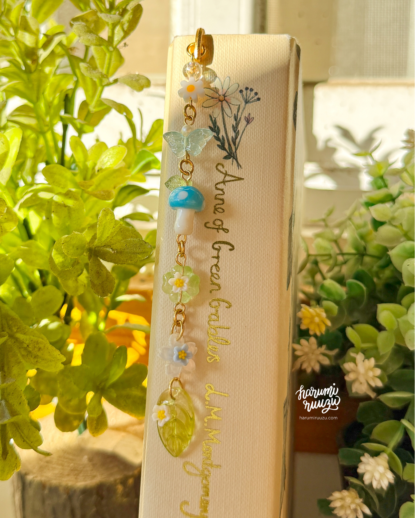 Whimsy Beaded Metal Bookmarks — Handmade by harumiruuzu