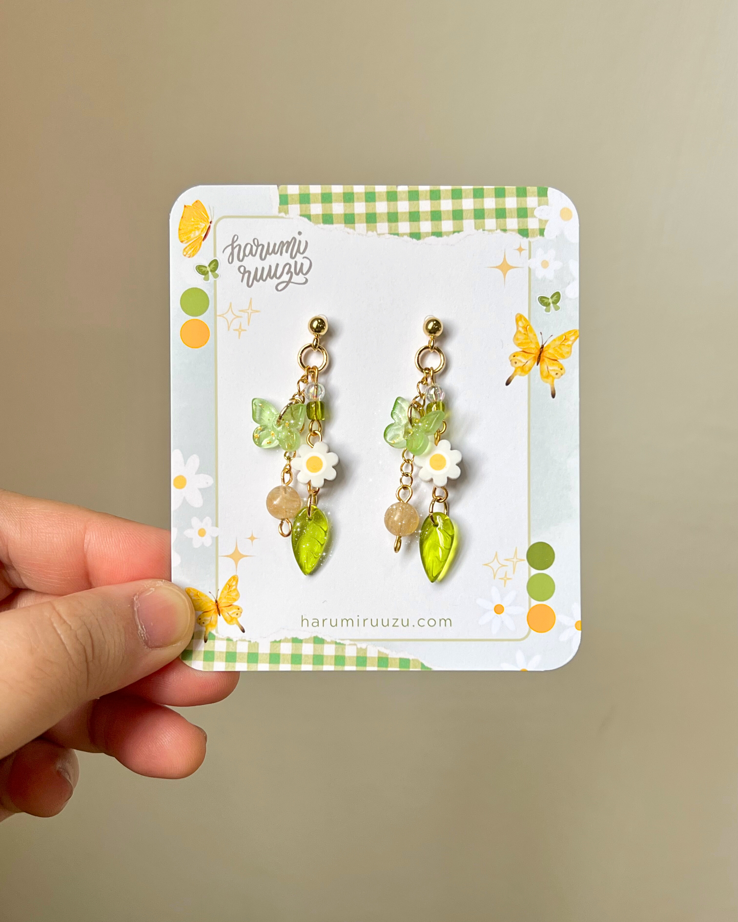 Daisy Girlie Collection — Handmade Earrings, Bracelet, Necklace Jewelry Set by harumiruuzu