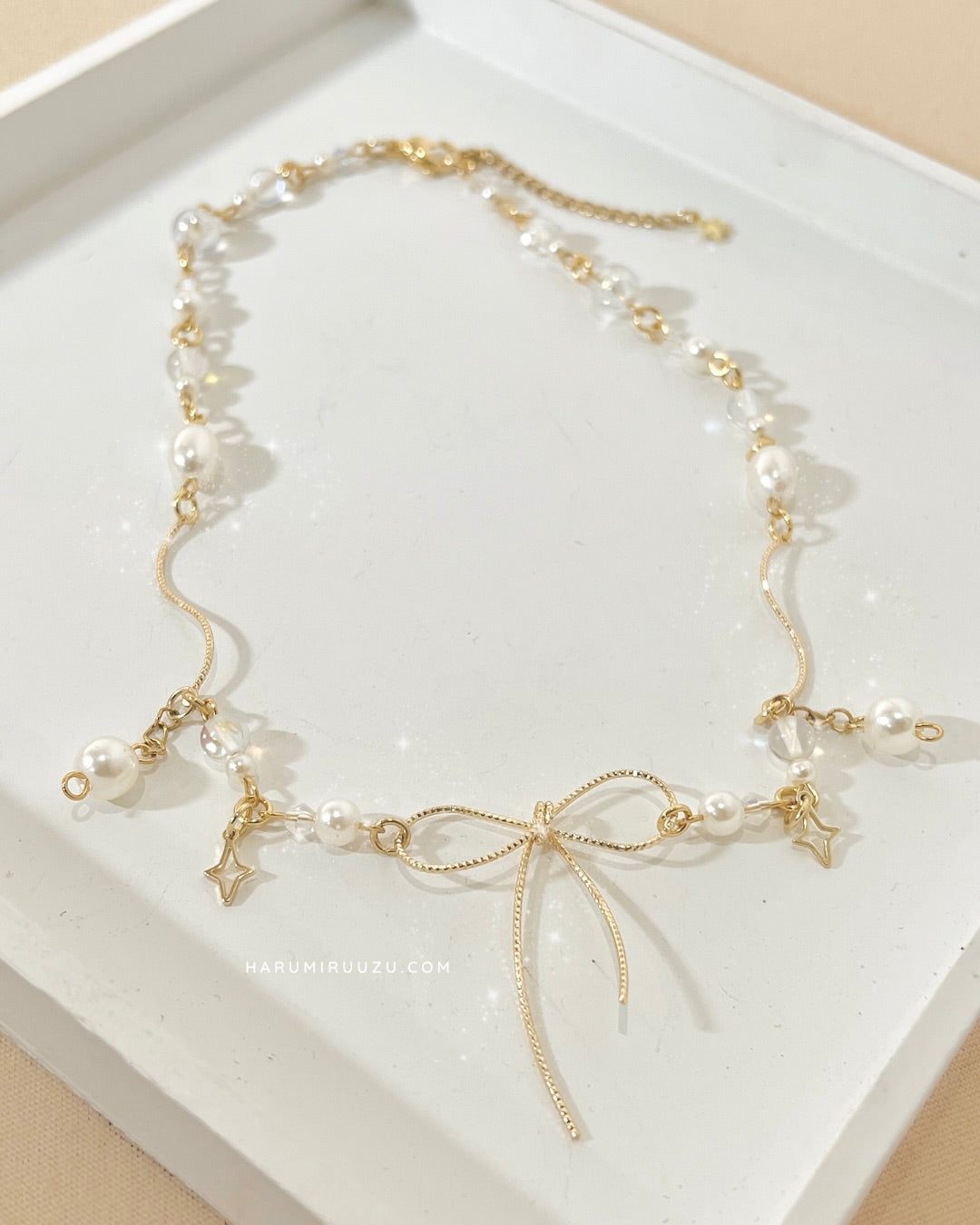 December 2023 Necklace of the Month by Harumiruuzu (Pre-order)