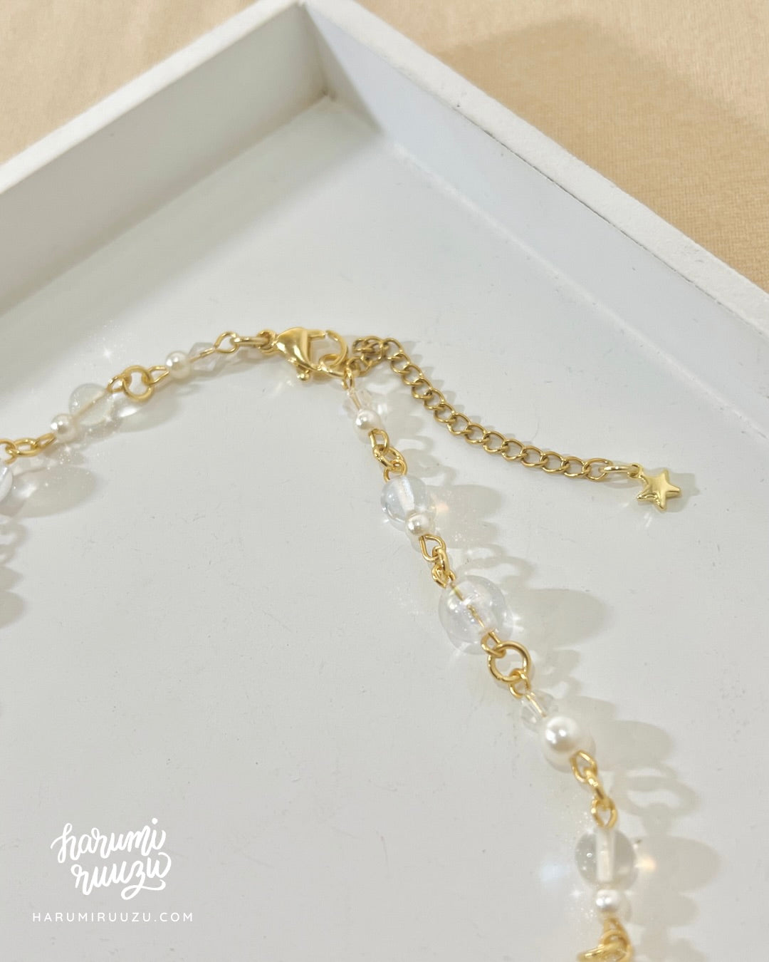 December 2023 Necklace of the Month by Harumiruuzu (Pre-order)