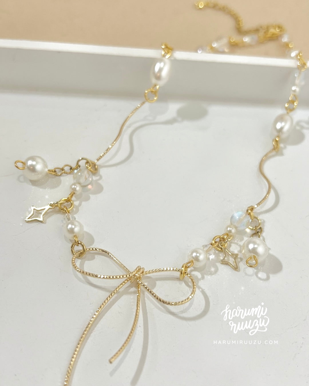 December 2023 Necklace of the Month by Harumiruuzu (Pre-order)